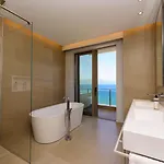 Navy Hotel 4*