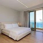 Hotel Navy 4*