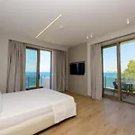 Hotel Navy 4*