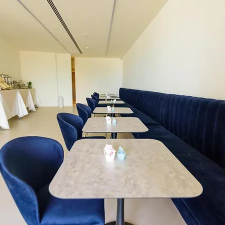 Otel Navy