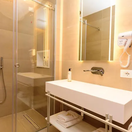 Navy Hotel 4*